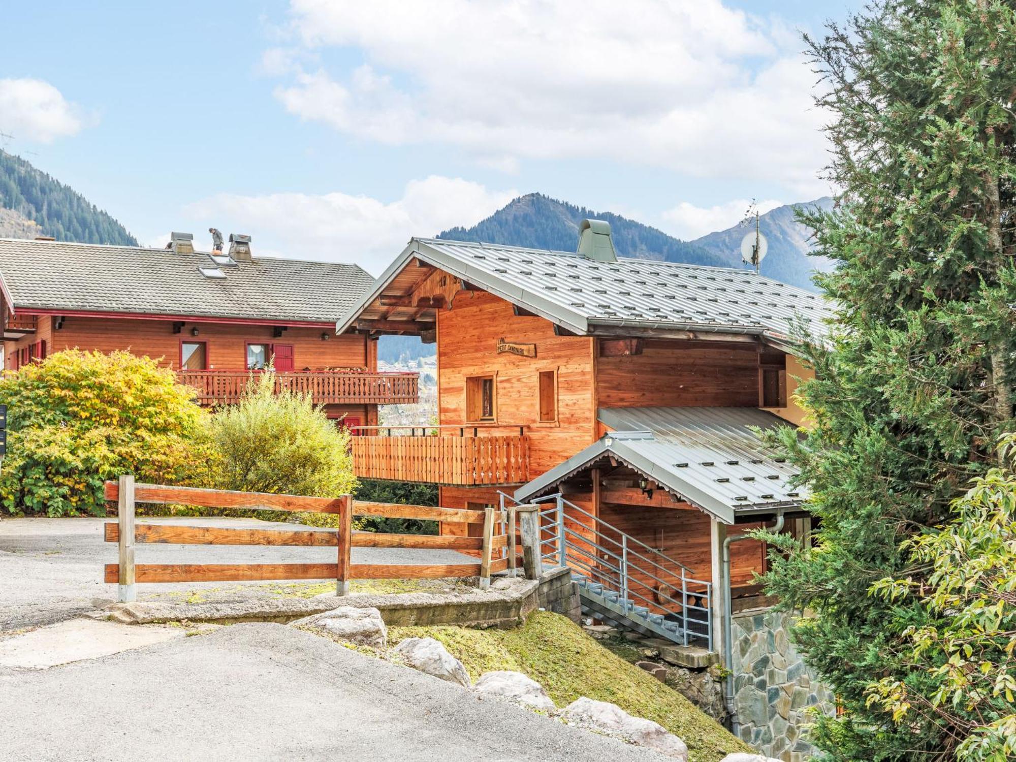 Apartment Le Petit Savoyard-5 By Interhome Châtel Esterno foto